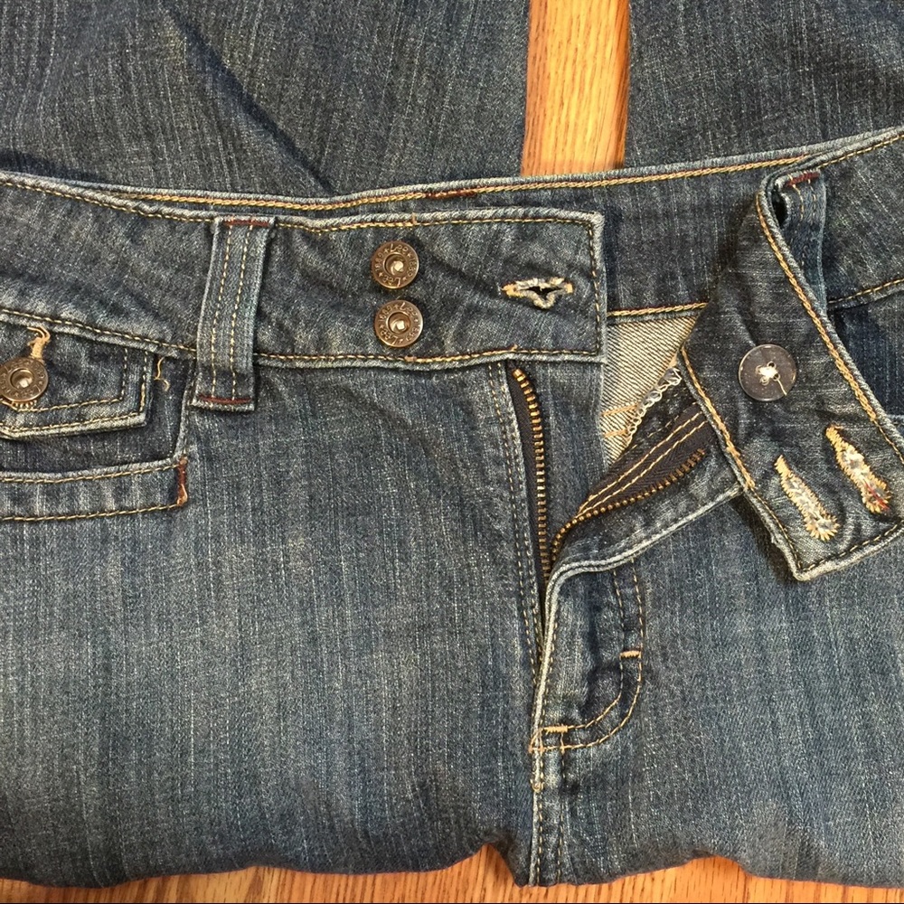 ▫️Lee Just Below The Waist Denim Capris Size 8M - Picture 4 of 7